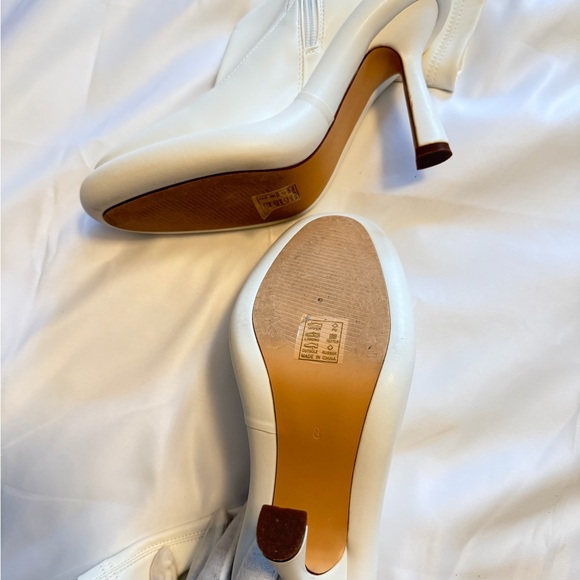 Azalea Wang White Platform Ankle Boots (Size 8) 🤍 - Picture 8 of 9